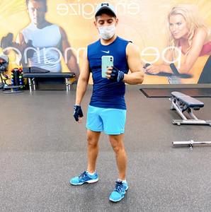 Meet your Posher, Alex